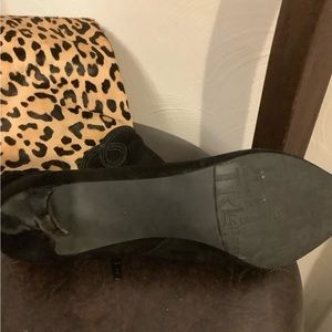 Women boots knee length. Gorgeous